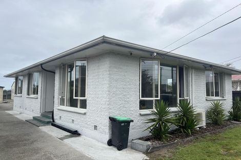 Photo of property in 82 Carisbrooke Street, Aranui, Christchurch, 8061
