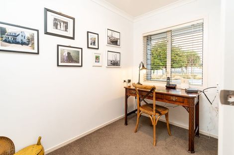 Photo of property in 2 Patterson Lane, Raumati Beach, Paraparaumu, 5032