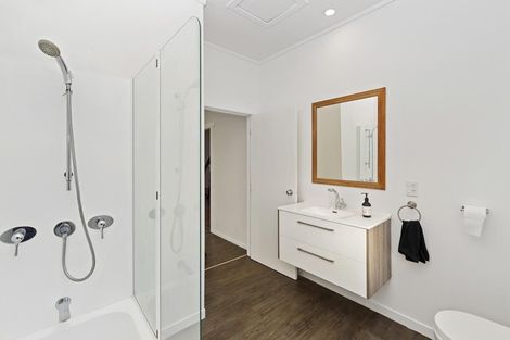 Photo of property in 8 Rata Street, Helensville, 0800