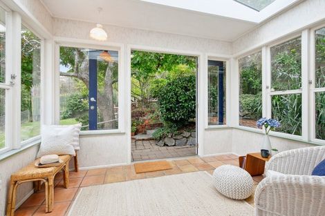 Photo of property in 1a Trelissick Crescent, Ngaio, Wellington, 6035