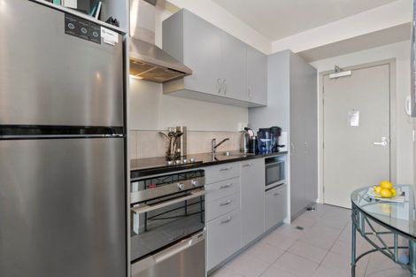 Photo of property in 1193unit Hinemoa Street, Rotorua, 3010