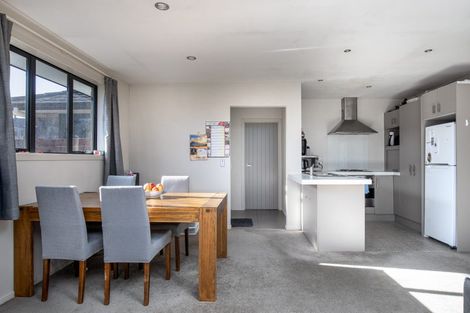 Photo of property in 90 Inniscort Street, Cromwell, 9310