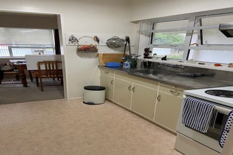 Photo of property in 28 Oriwa Street, Waikanae, 5036