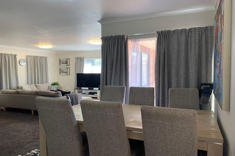 Photo of property in 11 Farmdale Court, Flat Bush, Auckland, 2019