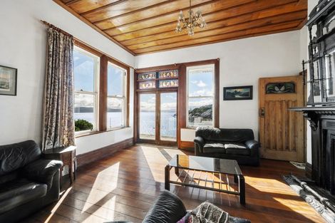 Photo of property in 3 Oriental Terrace, Oriental Bay, Wellington, 6011