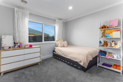 Photo of property in 155 Guildford Drive, Paraparaumu Beach, Paraparaumu, 5032