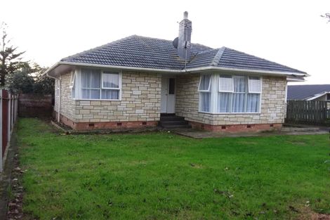 Photo of property in 533 Massey Road, Mangere, Auckland, 2022