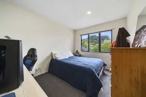 Photo of property in 41 Samwell Drive, Whitby, Porirua, 5024