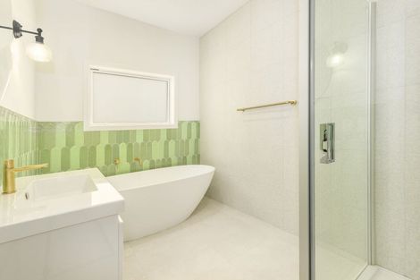 Photo of property in 7 Karearea Avenue, Waikanae, 5036