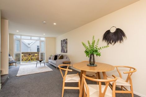 Photo of property in Pirie Street Townhouses, 28/35u Pirie Street, Mount Victoria, Wellington, 6011