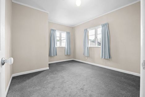 Photo of property in 10 Tui Avenue, Forest Lake, Hamilton, 3200