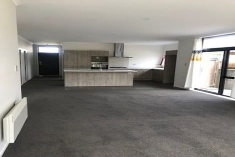 Photo of property in 11 Mapou Road, Hobsonville, Auckland, 0616