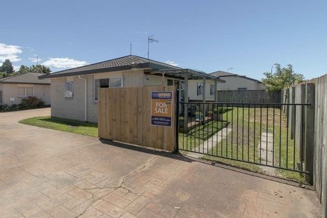 Photo of property in 4a/3 Lee Road, Taradale, Napier, 4112