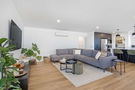 Photo of property in 44 Tirimoana Place, Otamatea, Whanganui, 4501