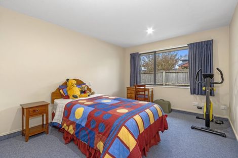 Photo of property in 21 Langley Place, Belfast, Christchurch, 8051