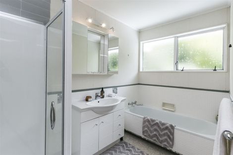 Photo of property in 76f2 Lohia Street, Khandallah, Wellington, 6035