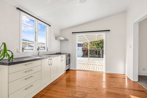 Photo of property in 4 Exeter Street, Stoke, Nelson, 7011