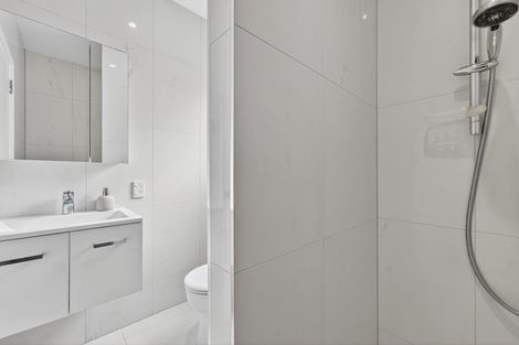 Photo of property in 3/8 Wolsley Avenue, Milford, Auckland, 0620