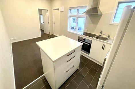 Photo of property in 1/18 Ruahine Street, Hataitai, Wellington, 6021