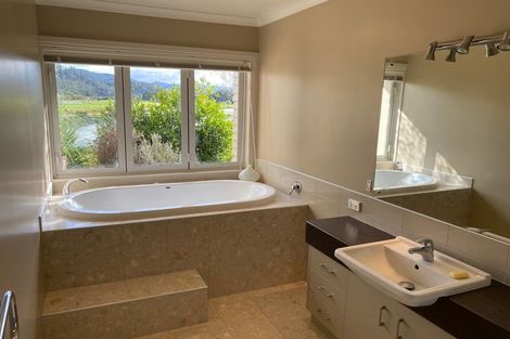 Photo of property in 44 Saint Andrews Drive, Pauanui, Hikuai, 3579