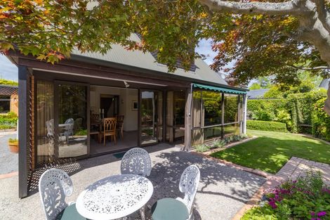 Photo of property in 33 Mcdougall Avenue, St Albans, Christchurch, 8014