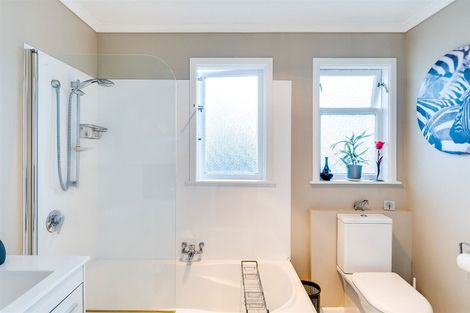 Photo of property in 3 Chester Street, Taradale, Napier, 4112