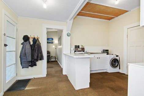 Photo of property in 8 Mount Cecil Road, Moonshine Valley, Porirua, 5381