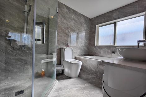 Photo of property in 27 Horsefields Drive, Flat Bush, Auckland, 2019
