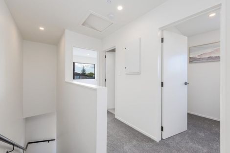 Photo of property in 13 Edgerton Road, Te Atatu Peninsula, Auckland, 0610