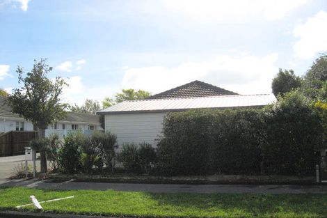 Photo of property in 30 Coniston Avenue, Ilam, Christchurch, 8041