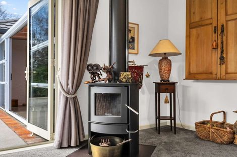 Photo of property in 16 Tregarth Street, Saint Johns Hill, Whanganui, 4501