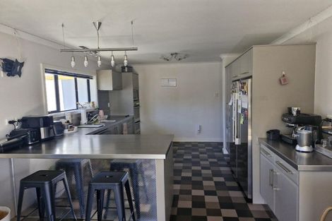 Photo of property in 66 Ngamotu Road, Spotswood, New Plymouth, 4310