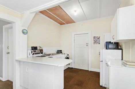 Photo of property in 8 Mount Cecil Road, Moonshine Valley, Porirua, 5381