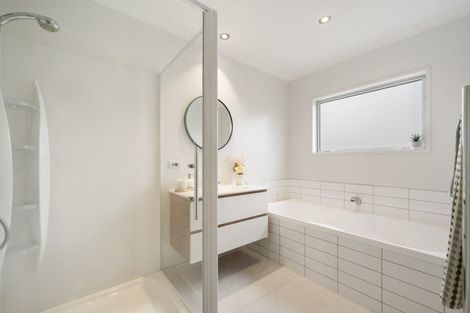 Photo of property in 6 Crabbe Place, Cromwell, 9310
