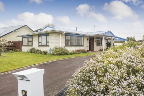 Photo of property in 30 Fiona Crescent, Feilding, 4702