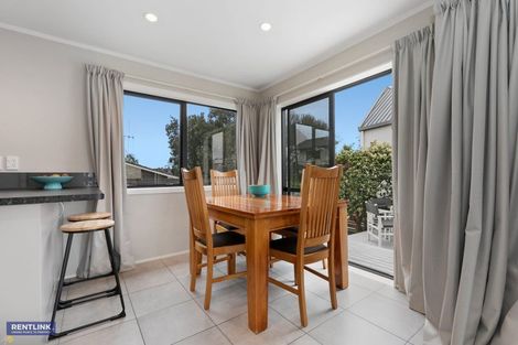 Photo of property in 3/118 Ranch Road, Mount Maunganui, 3116