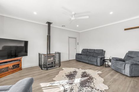 Photo of property in 77 Dunn Road, Ruawai, 0592