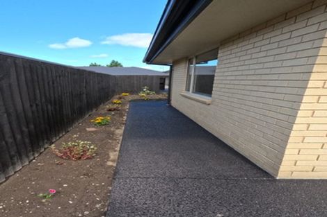 Photo of property in 6 Somerville Crescent, Aidanfield, Christchurch, 8025