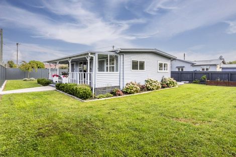 Photo of property in 50 Bibby Street, Waipawa, 4210