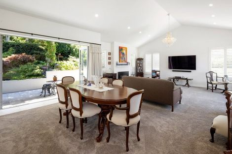 Photo of property in 1 Le Quesnoy Place, Cambridge, 3434