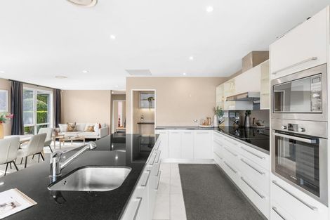Photo of property in 2 Kinrara Place, Halswell, Christchurch, 8025