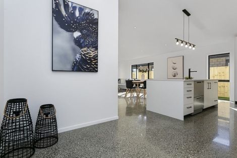 Photo of property in 5 Hehan Close, Cambridge, 3434