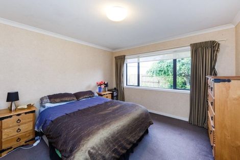 Photo of property in 63 Peter Hall Drive, Kelvin Grove, Palmerston North, 4414
