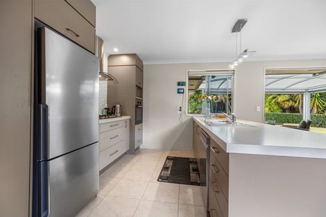 Photo of property in 38 Roxbury Place, Papamoa Beach, Papamoa, 3118