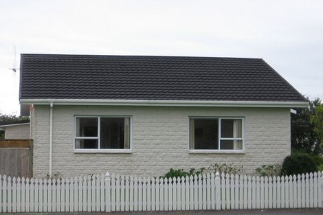 Photo of property in 6 Victoria Street, Levin, 5510