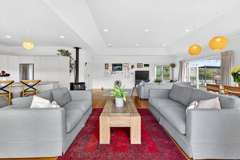 Photo of property in 1222 Taihape Road, Sherenden, Hastings, 4179