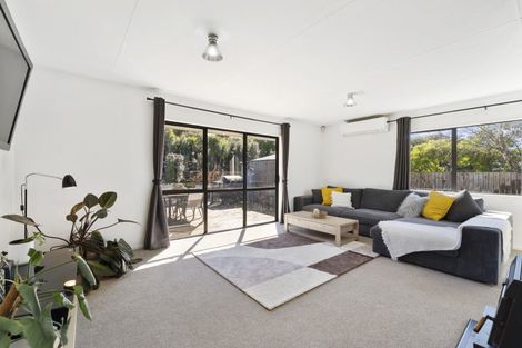 Photo of property in 15 Spackman Crescent, Paraparaumu, 5032