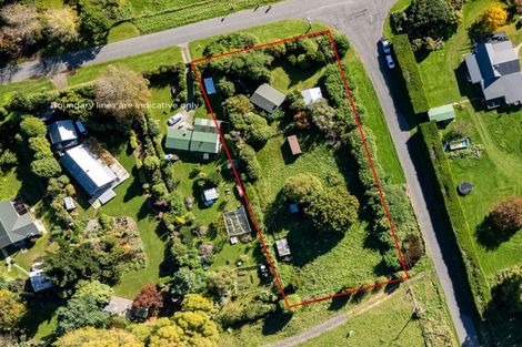 Photo of property in 124 Western Valley Road, Little River, 7591