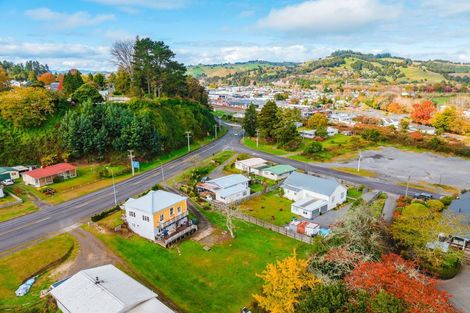 Photo of property in 12 Golf Road, Taumarunui, 3920