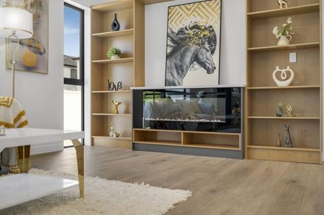 Photo of property in 14 Hughs Way, Flat Bush, Auckland, 2019